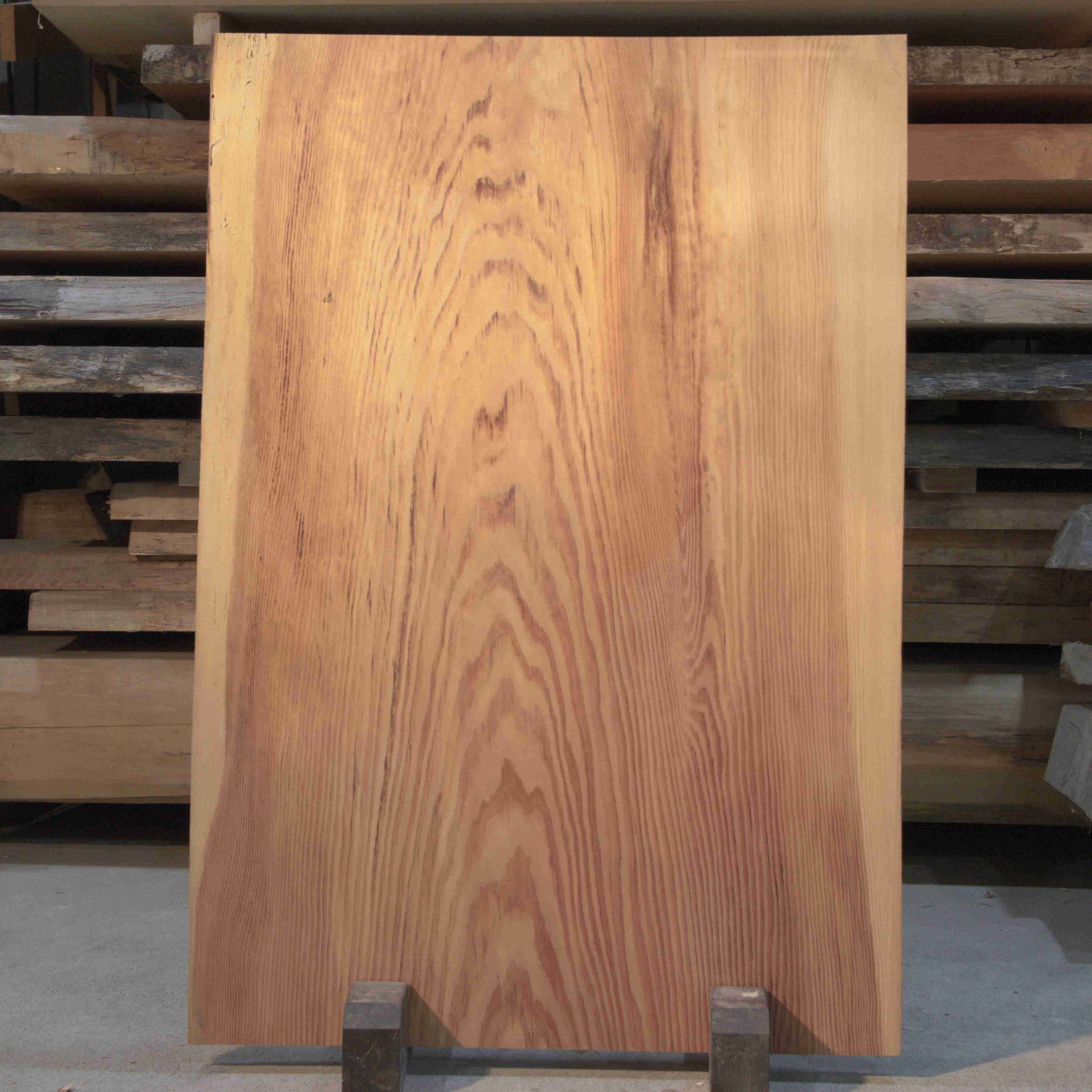 中国松(馬尾松)一枚板